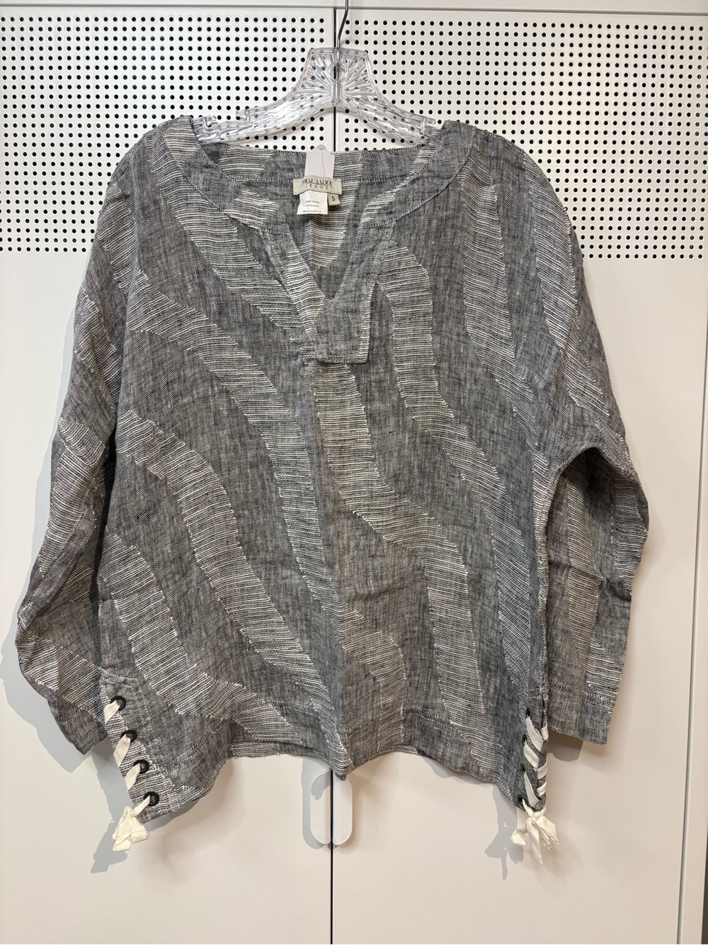Tru Luxe Jeans Linen Gray Mosaic Tunic with Side Lace-Up Detail